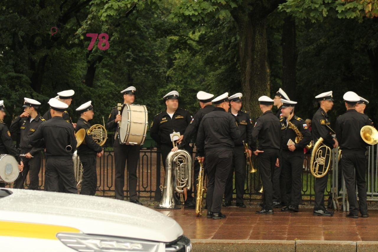 В Петербурге прошла репетиция военно-морского парада