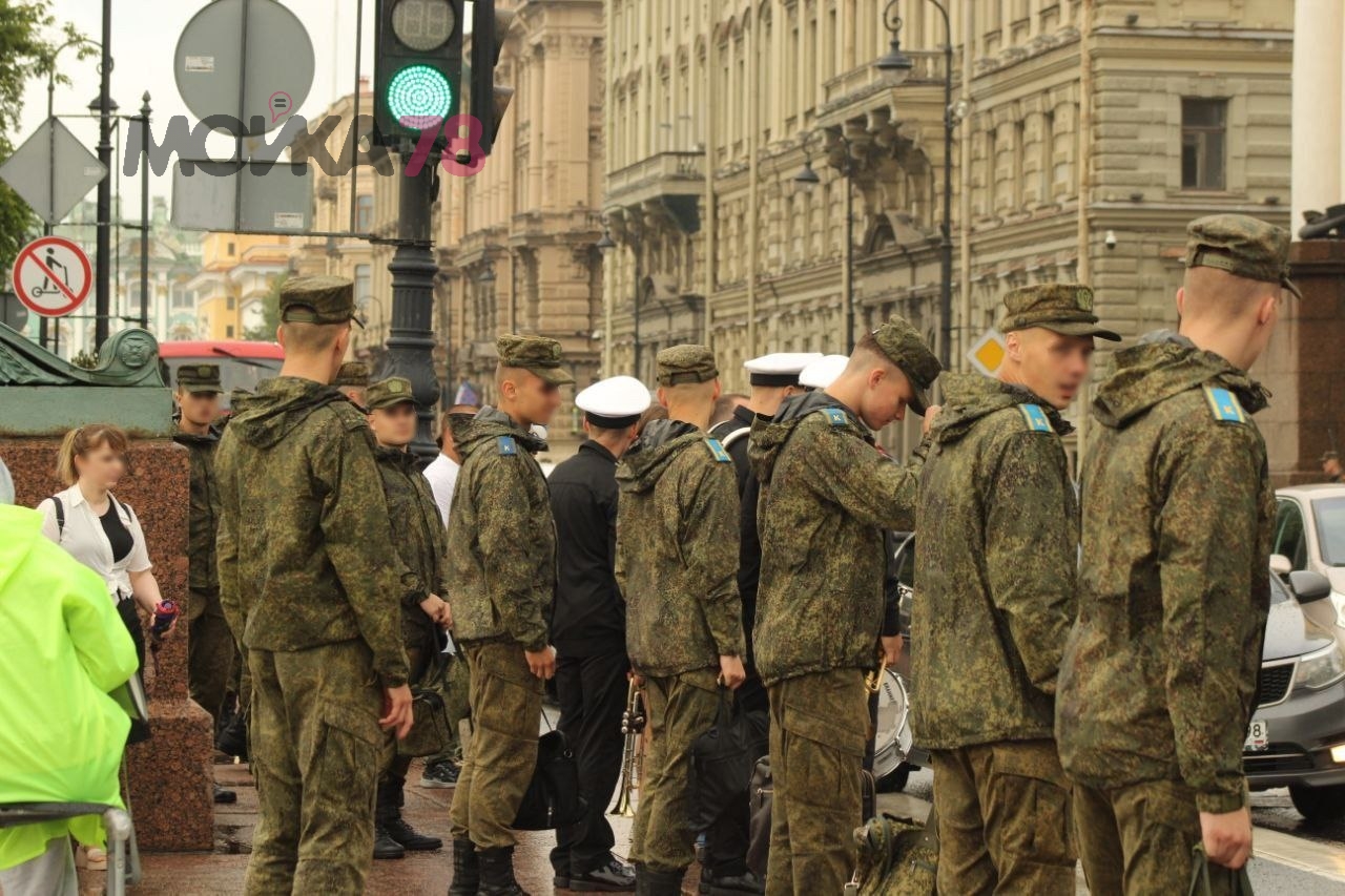 В Петербурге прошла репетиция военно-морского парада
