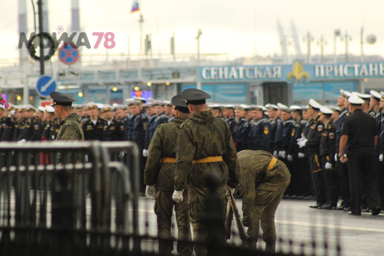 В Петербурге прошла репетиция военно-морского парада