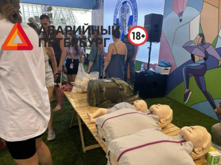 На фестивале «ТавридаАрт» показали, как спасать людей в ДТП