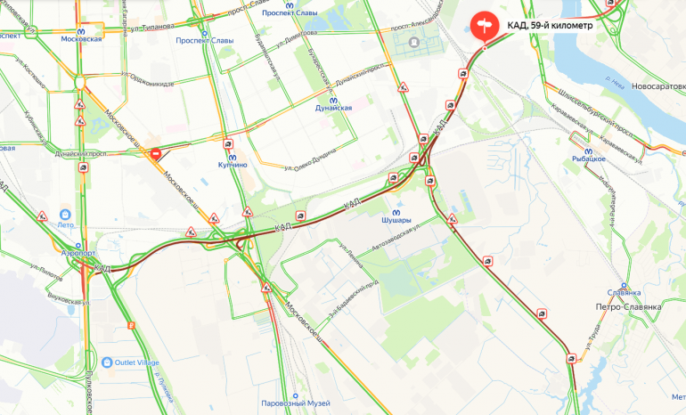Машина ФССП попала в ДТП на КАД, есть пострадавшие