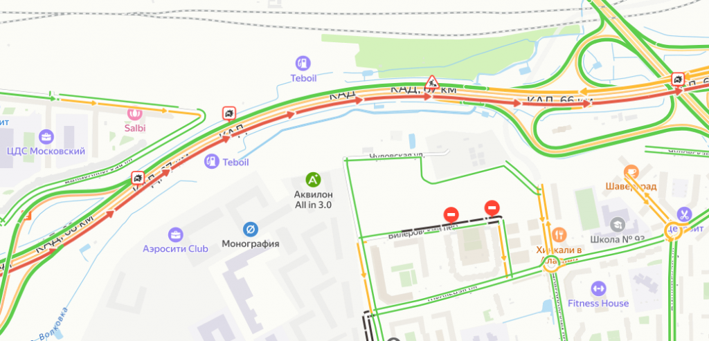 Пробка в 2 км собралась на внешнем кольце КАД около Шушар