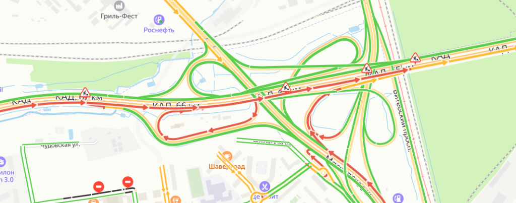 Пробка в 6 км растянулась на юге внешнего кольца КАД у Шушар