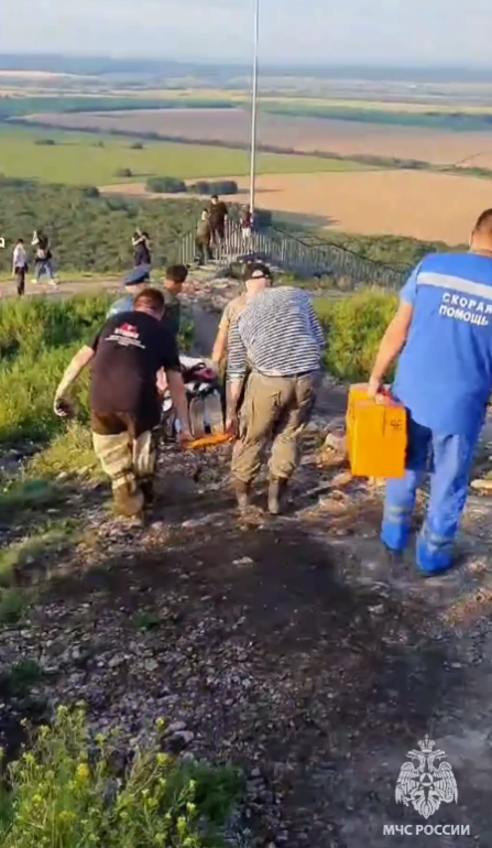 В Башкирии на туристку упал парапланерист