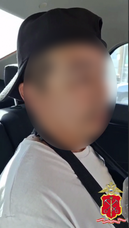 Мигранта, лапавшего школьницу в Петербурге, задержали в Геленджике