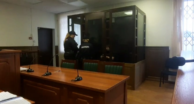Суд арестовал мать, умершей на Антонова-Овсеенко девочки