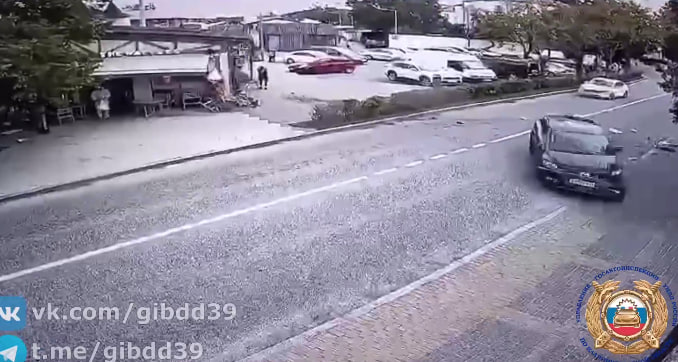 В Зеленоградске водитель Mazda насмерть сбил пешехода на тротуаре