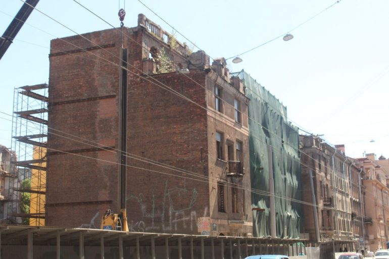 Как сейчас выглядит дом Басевича