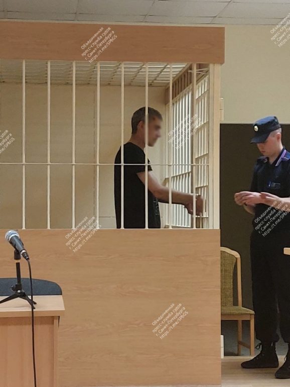 Суд арестовал обвиняемого в убийстве женщины на чердаке дома на Полтавской