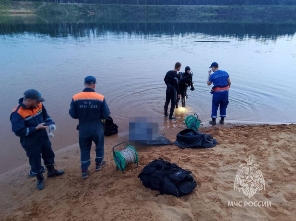 Ребенок утонул в карьере в Ломоносовском районе