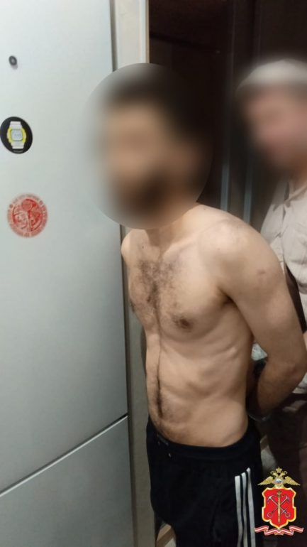 Полиция задержала мужчину, выстрелившего в спину должнику на Новгородской