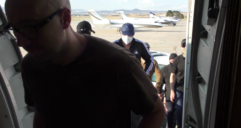 Что известно о вернувшихся в Россию после обмена заключенными с США и Германией