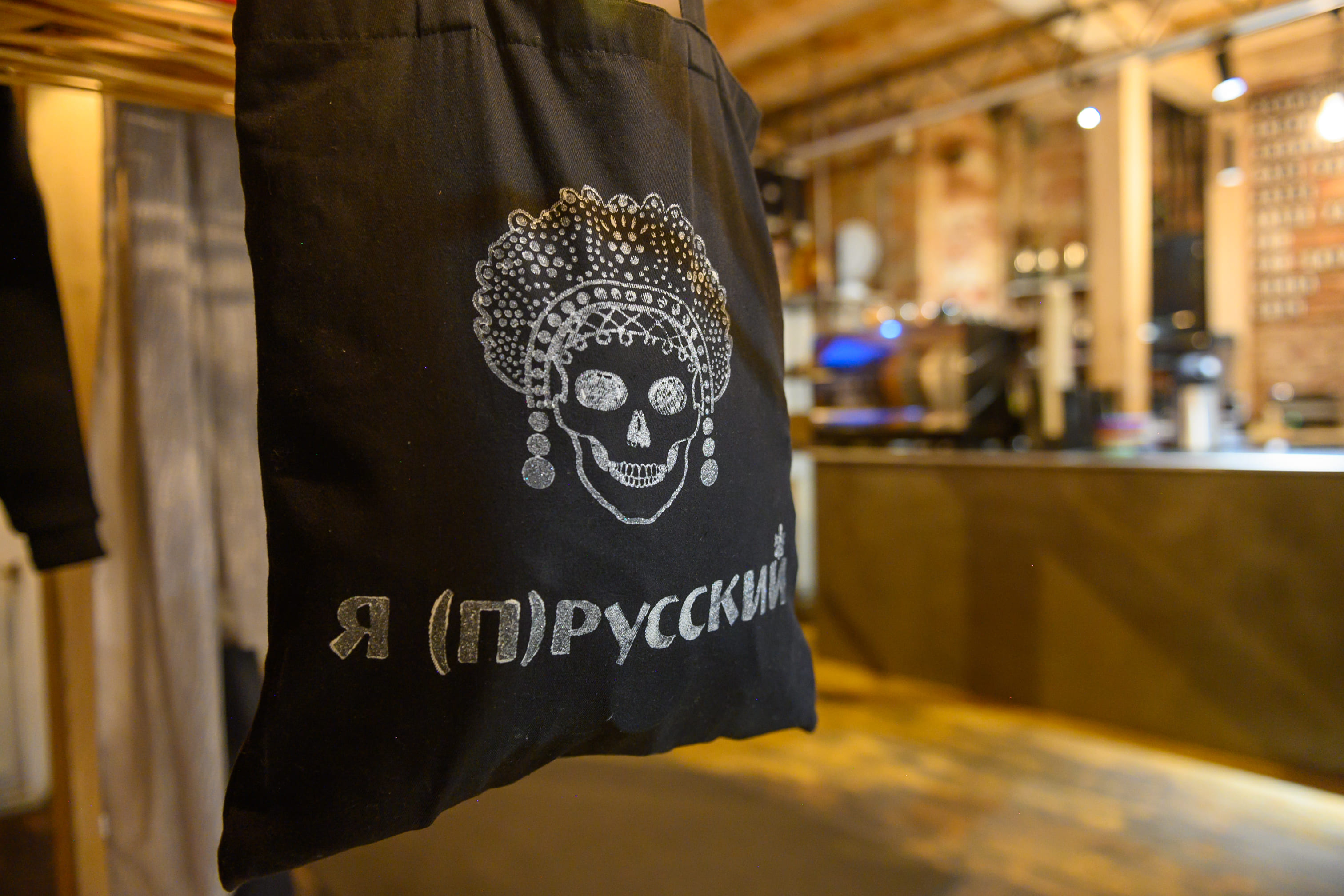 Выставка открылась по случаю дня рождения газеты «Страна Калининград»