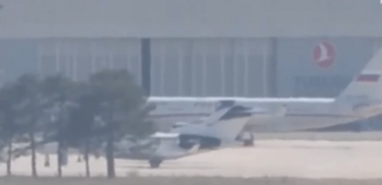 ФСБ сообщила о возвращении восьми россиян в рамках обмена заключенными