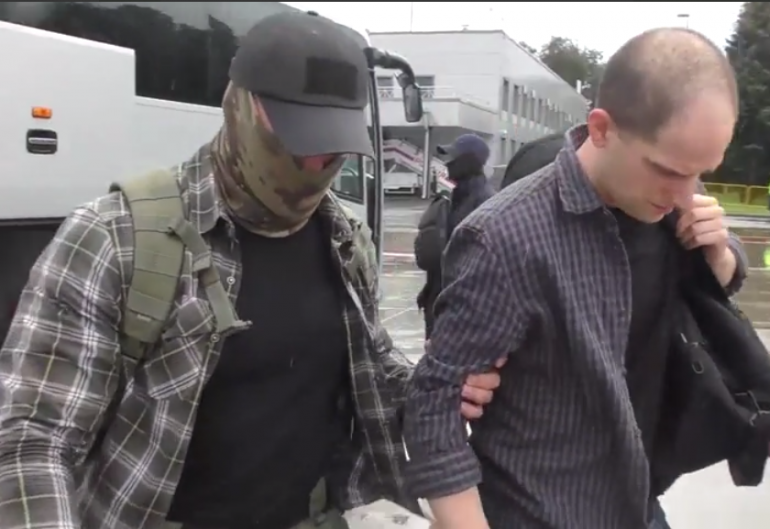 Путин помиловал Гершковича, Уилана и еще 11 человек, ФСБ показало их вылет в Анкару