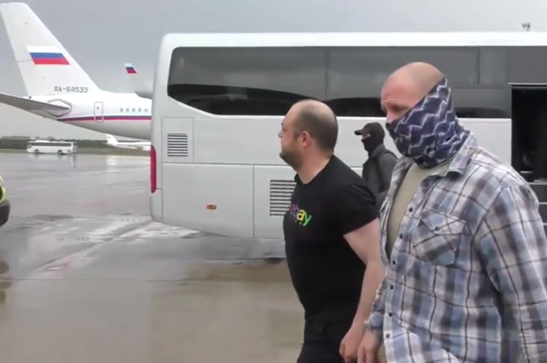 Путин помиловал Гершковича, Уилана и еще 11 человек, ФСБ показало их вылет в Анкару