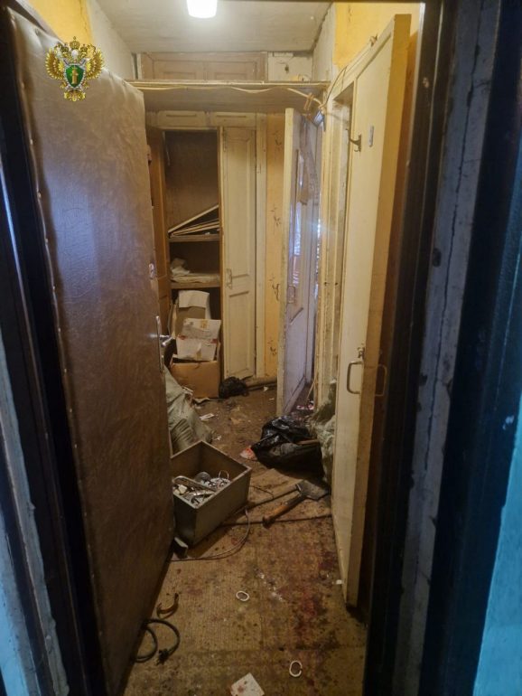 В руках у мужчины взорвалась граната в квартире в Лобне