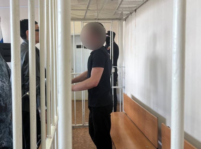 Суд арестовал обвиняемого в убийстве девушки на вписке на Краснопутиловской