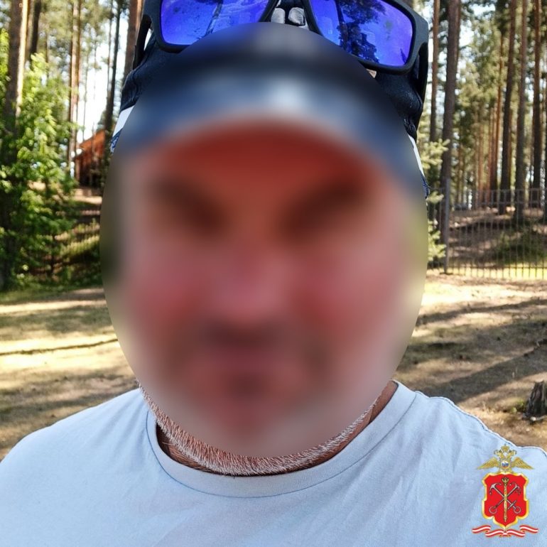 Жителя Сестрорецка заподозрили в фиктивной регистрации мигрантов в своем доме