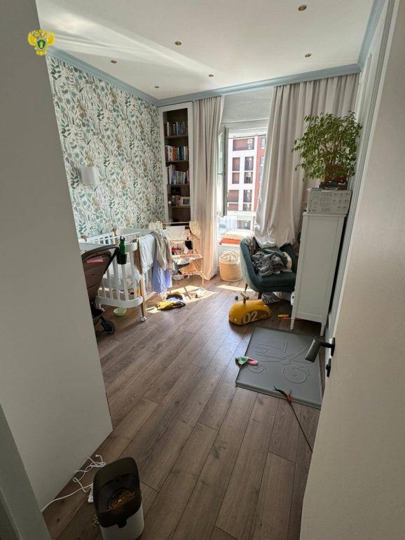 В Лефортово в квартире, из окна которой вылетела мать с сыном, погром