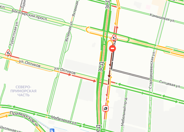 На Планерной лобовое ДТП с «Делимобилем» и «Тойота»