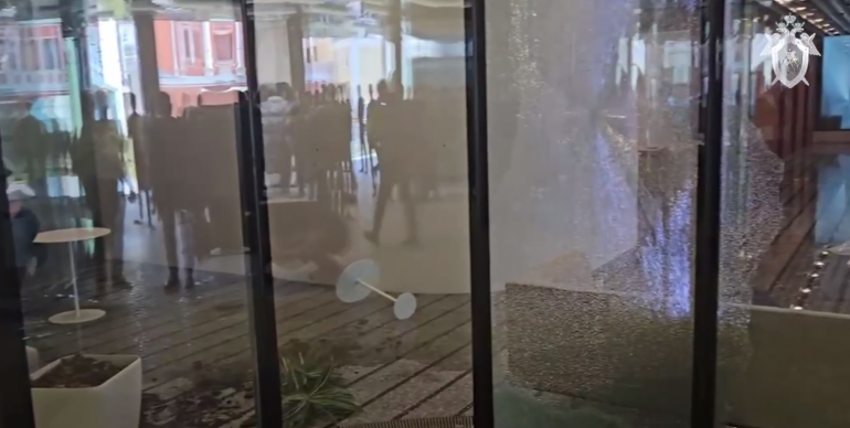 СК возбудил дело по пяти статьям после стрельбы в офисе Wildberries