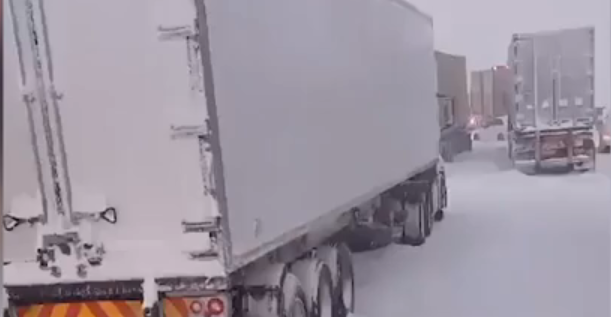 В ЮАР армию привлекут из-за неожиданного снегопада