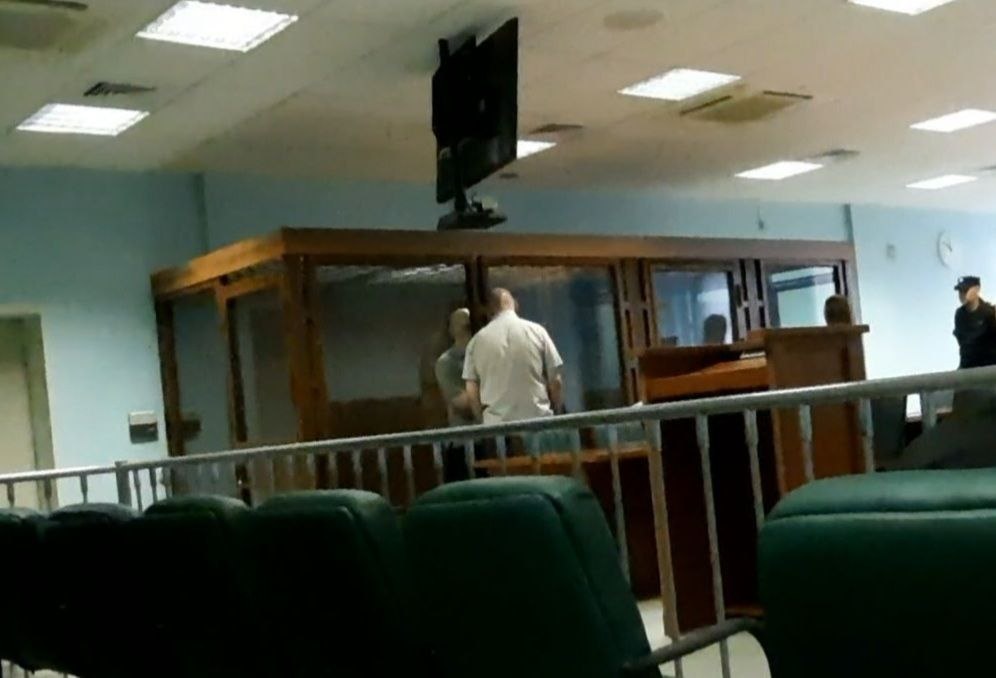 «Недорогие диверсанты», остановившие огнём электрички на Белоостров ради 8 тысяч рублей, в суде признали вину