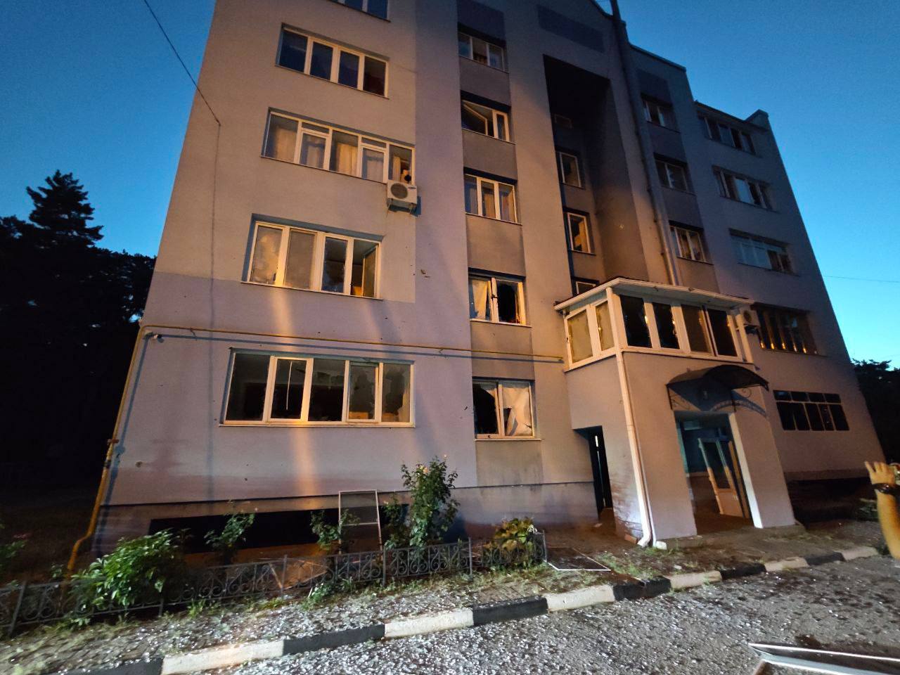 После 10 атак ВСУ в Шебекино трое мирных жителей получили ранения