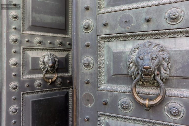 В академии Штиглица открывается выставка «Полихром» с картинами Серова и Врубеля