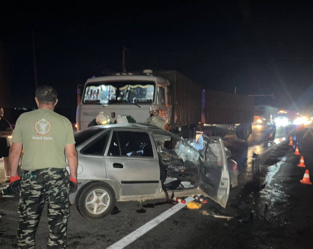 Два ребенка и два взрослых погибли в ДТП под Краснодаром