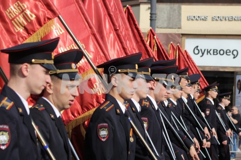 Большой крестный ход по Невскому проспекту в память об Александре Невском: как это было