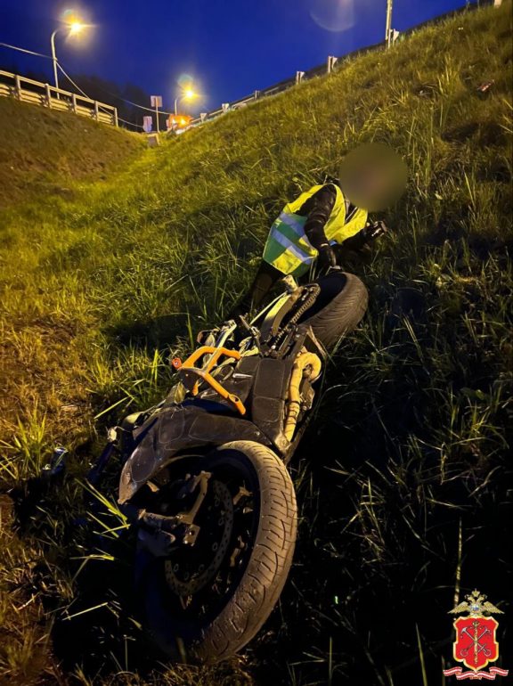 Полиция показала кадры смертельной мото аварии на Мурманском шоссе