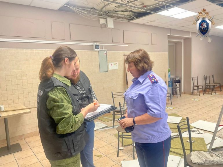 Бастрыкин ждет доклад об обрушении потолка в гимназии на Казанской