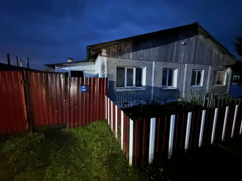 Прокуратура назвала версии гибели детей после ужина под Красноярском