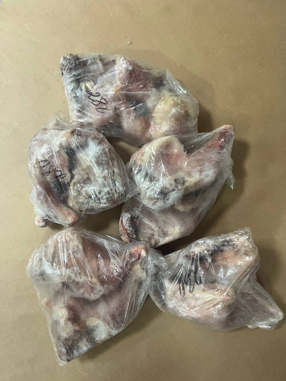 Под Красноярском на посуде у отравившейся семьи нашли следы средства от насекомых