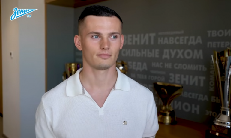 На фоне падения интереса к спорту "Зенит" не снижает затрат, а Латышонок жалуется, что квартиры в Петербурге дорогие