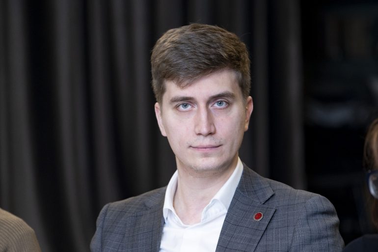 Инвесторы и бизнес объединяют усилия в противостоянии с «Ленавтодором»