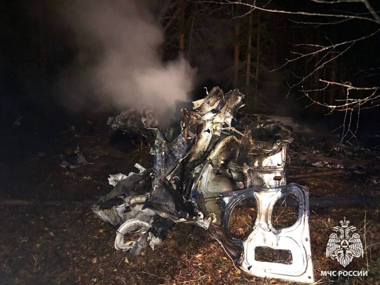 СК возбудил дело после крушения Ми-2 в Кировской области